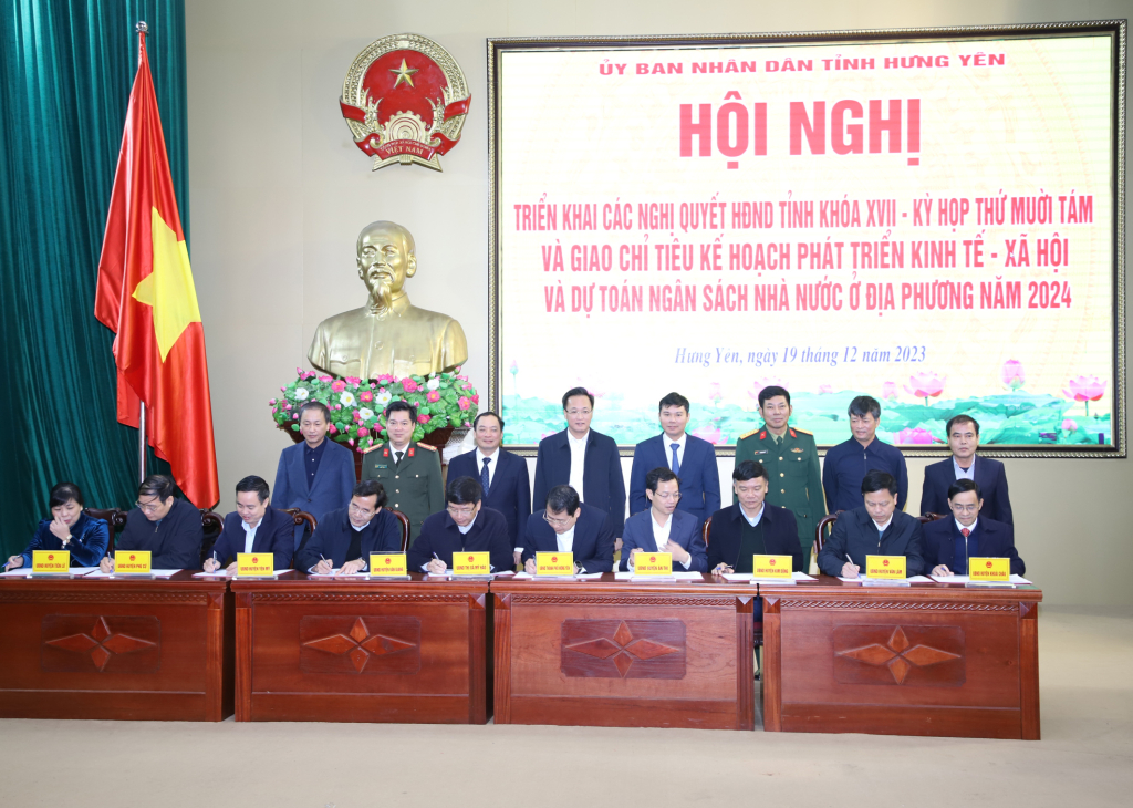 Hưng Yên phấn đấu năm 2024 thu nhập bình quân đầu người đạt 121 triệu đồng