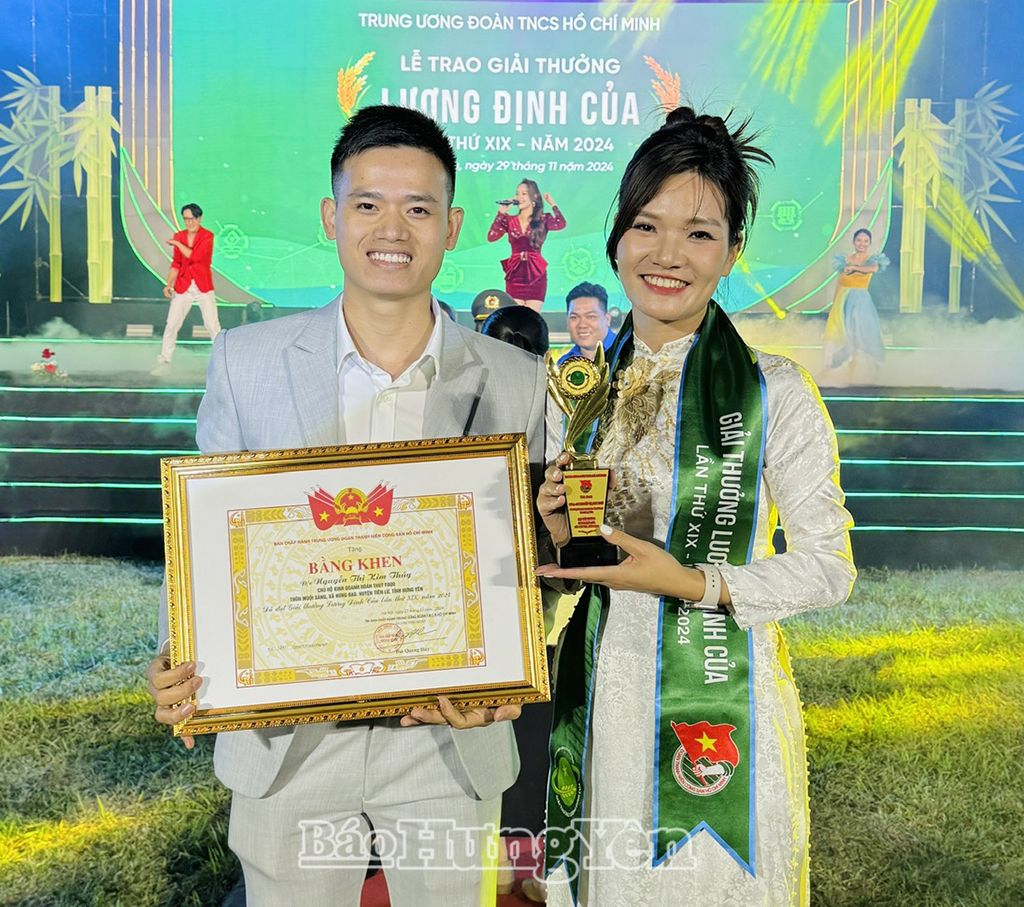 Nữ TikToker 9x được nhận giải thưởng Lương Định Của