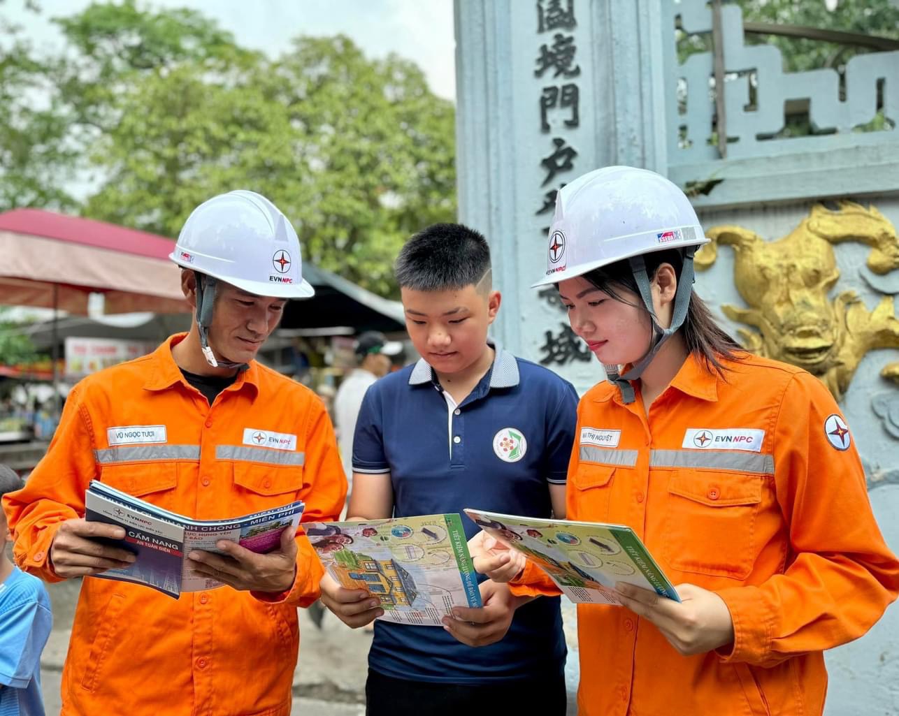  Điện lực Phù Tiên tiếp tục tăng cường tuyên truyền tiết kiệm điện trước thềm mùa nắng nóng năm 2024